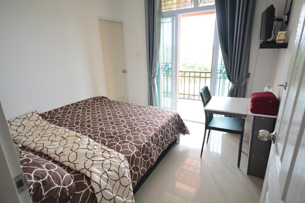 Jc Guesthouse @ Suratthani Airport Surat Thani Exteriér fotografie