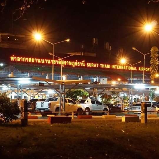Jc Guesthouse @ Suratthani Airport Surat Thani Exteriér fotografie